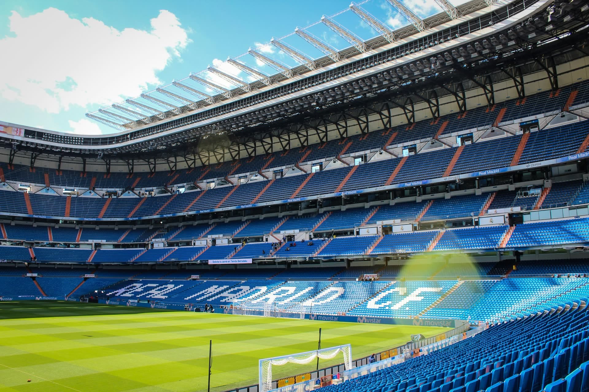 L'intérieur du stade Santiago-Bernabéu à Madrid, en Espagne