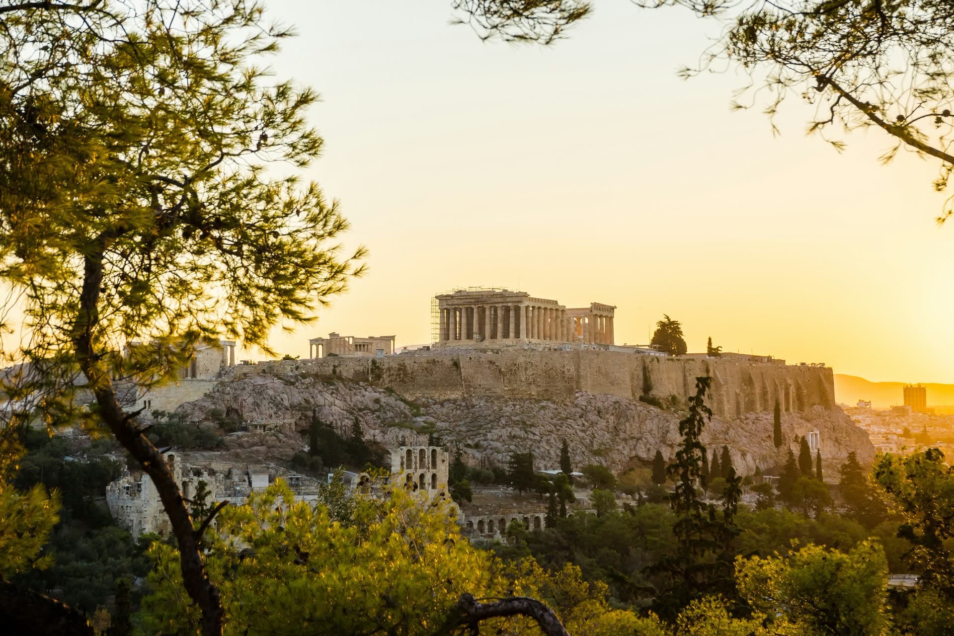 L'Acropole d'Athènes au soleil couchant, en Grèce